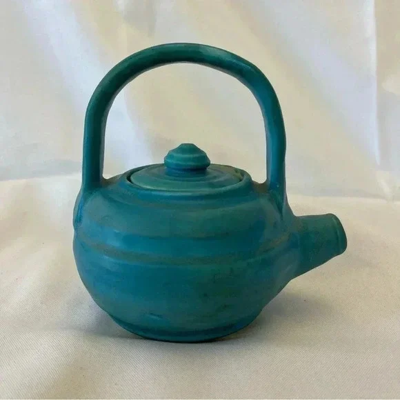 Vintage Handmade Clay Pottery Tea Pot - Picture 3 of 7